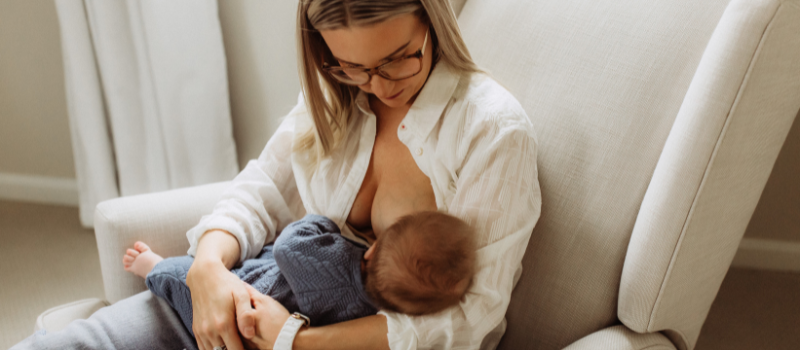 Best Nursing Bras Featured Image