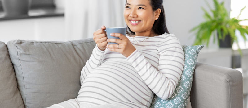Is It Safe to Drink Herbal Tea During Pregnancy? Featured Image